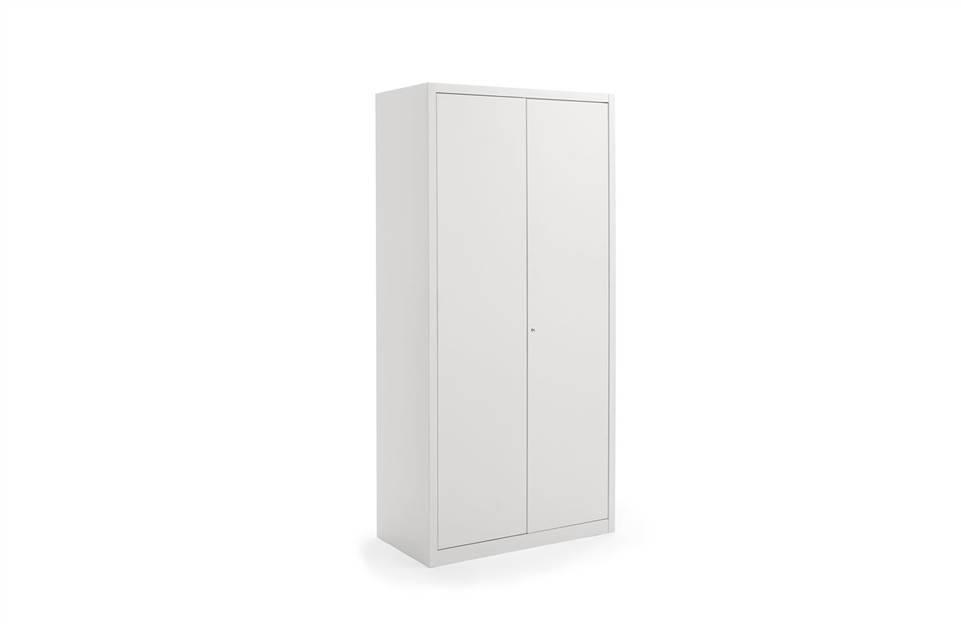 Hinged door cabinet