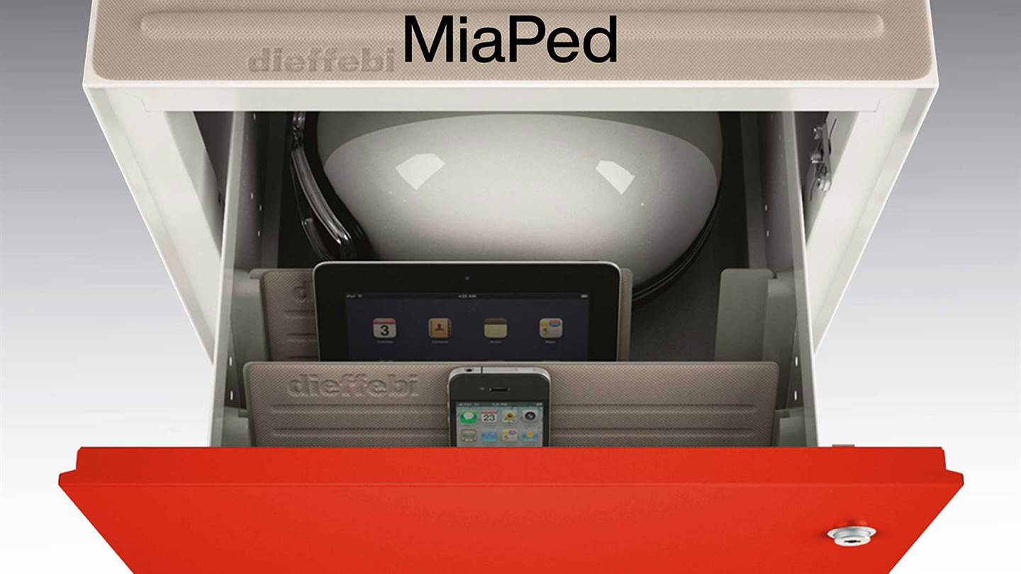 Tidy and personalized drawers with smart "Mia Ped"