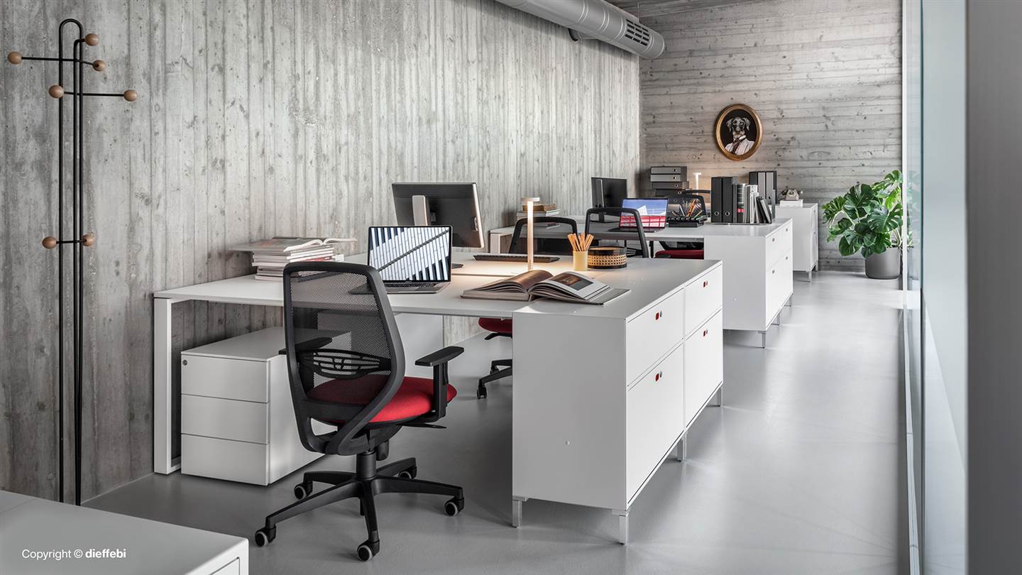 Dieffebi "Personal Storage" Pedestals: a sustainable and lasting solution for your workspace.