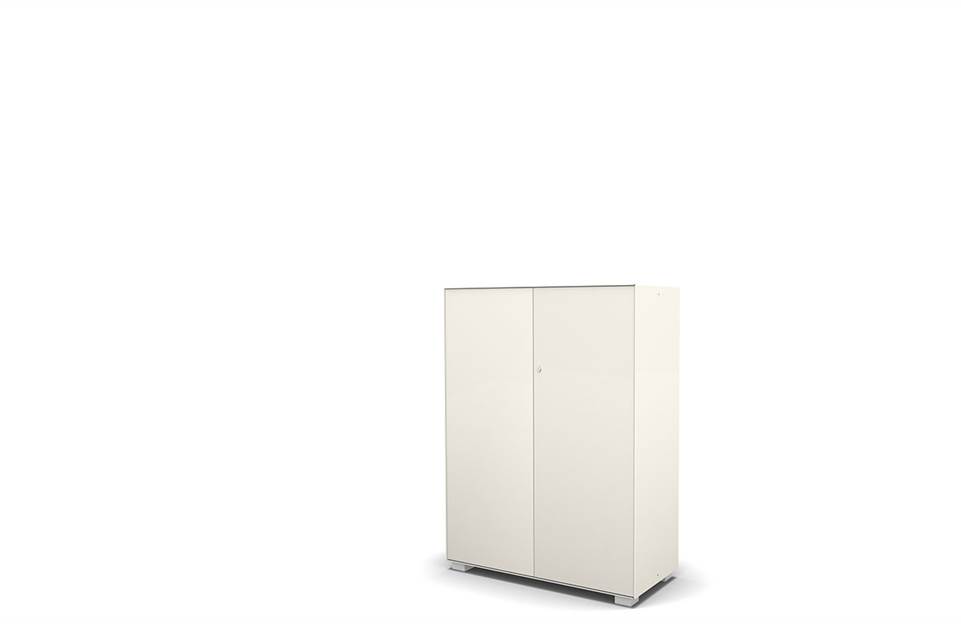 Cabinet with hinged doors