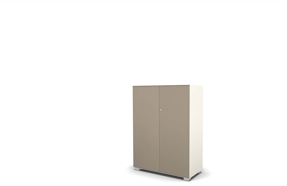 Cabinet with hinged doors