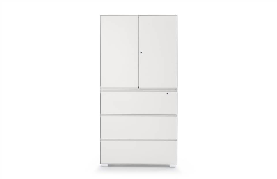 Schrank mit offenem Fach