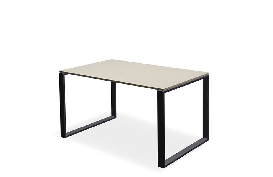 Quadro Desk