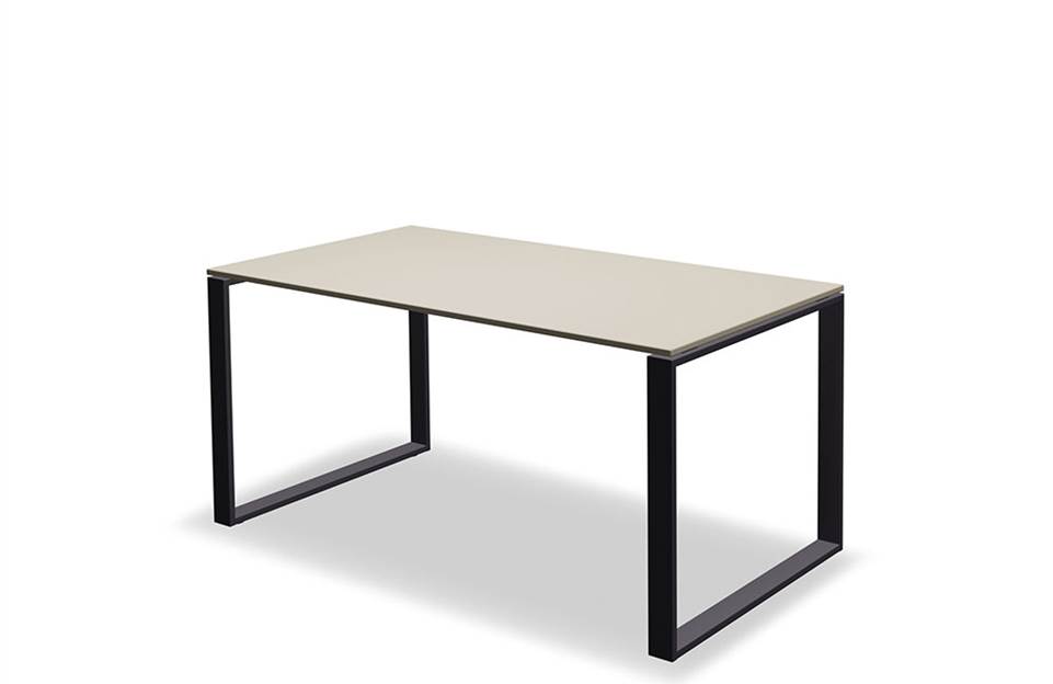 Quadro Desk