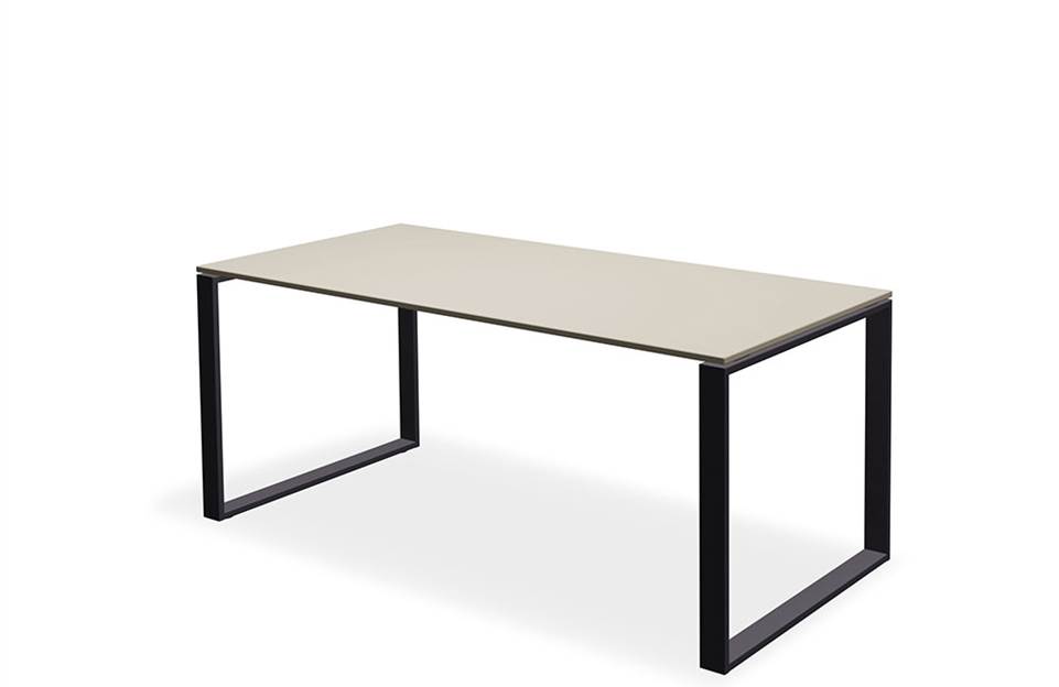 Quadro Desk